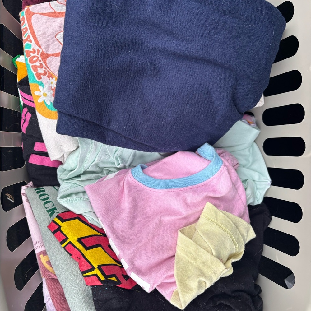 Assorted Kappa Delta Clothes Bundle - image 1